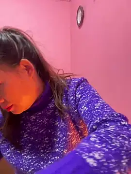 Hellen 111 online show from 01/15/25, 02:46