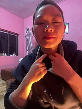 Hellen 111 online show from 02/26/25, 02:03