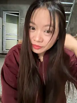 Hellen 111 online show from 10/08/25, 02:42