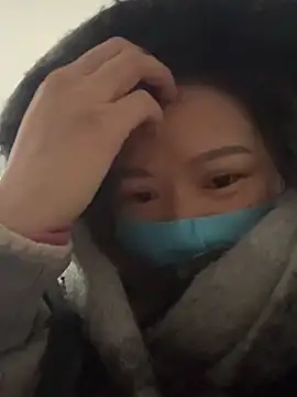 Hellen 111 online show from 12/18/25, 07:47