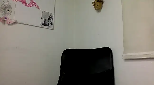 Thematrioshkaoficial24 online show from 12/20/24, 03:03