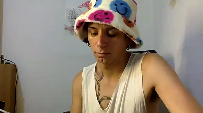 Thematrioshkaoficial24 online show from 12/22/24, 01:12