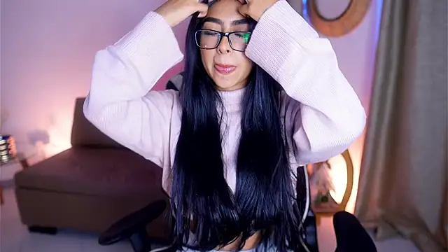 Sara albrecht online show from 12/20/24, 12:49