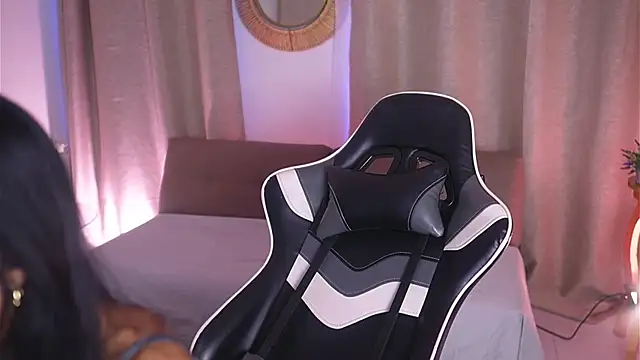 Snapshot of Sara_albrecht chatting on 02/03/25, 12:03 Sara albrecht online show from 02/03/25, 12:03