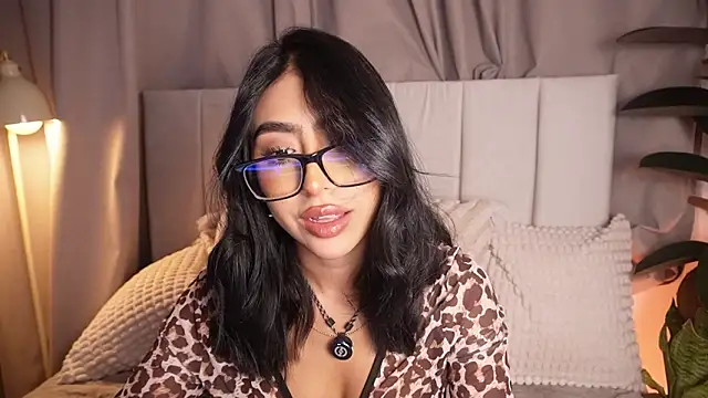 Sara albrecht online show from 02/23/26, 01:58