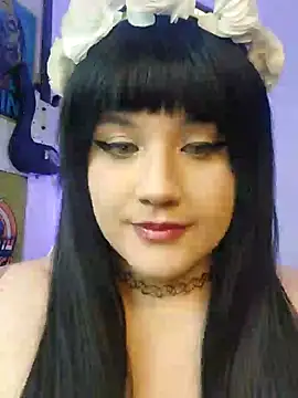 ItsNaiixa online show from 12/18/24, 01:59