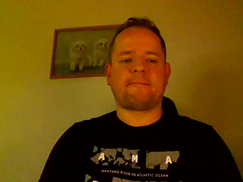 lobito1997 online show from 03/18/25, 08:37