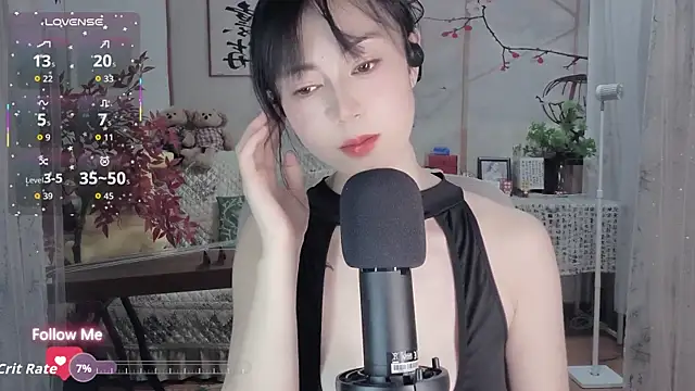 Lisa-s online show from 09/10/25, 02:39