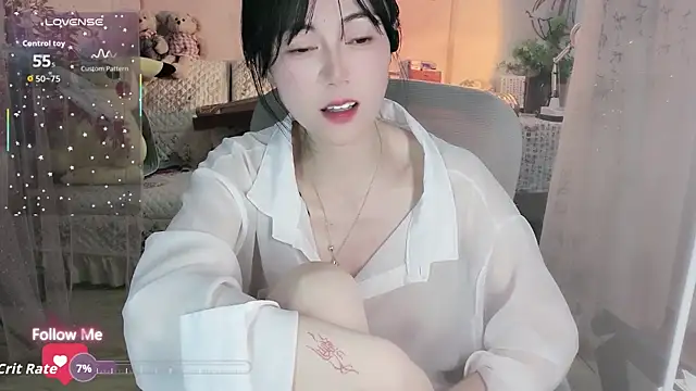 Lisa-s online show from 11/14/25, 01:54