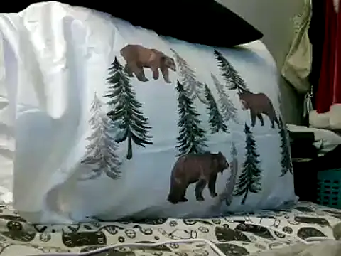 WHITEDAROSE online show from 02/25/25, 06:20