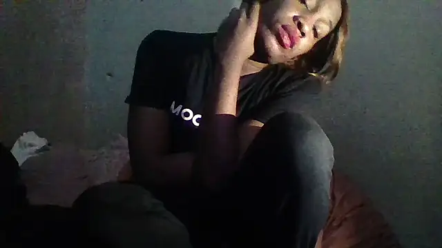 Moorella1 online show from 09/26/25, 08:46