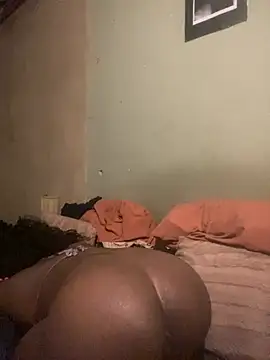 Moorella1 online show from 04/13/26, 04:40