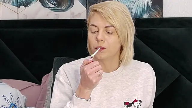 tanyagrey online show from 02/09/26, 06:39