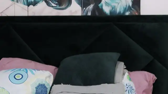 tanyagrey online show from 02/24/26, 06:44