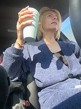 tanyagrey online show from 03/25/26, 07:36