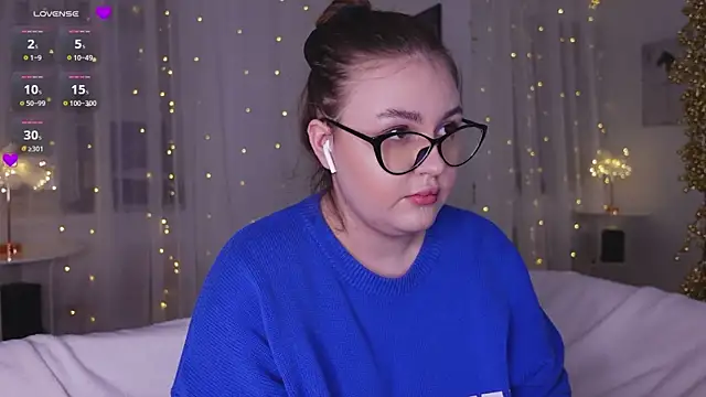 Mia  Peach online show from 01/10/25, 05:24