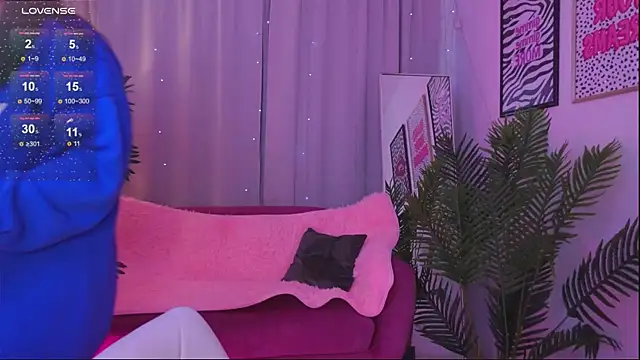 Mia  Peach online show from 03/06/25, 04:19