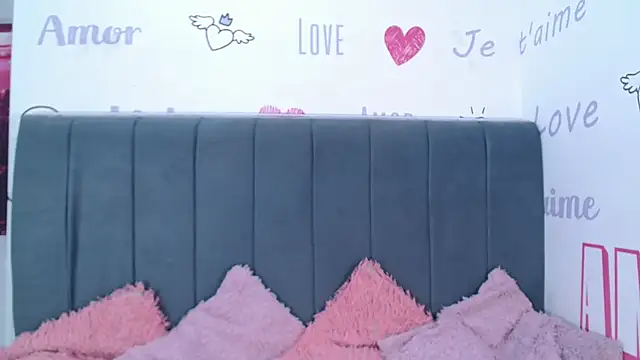 KittyBrookex online show from 11/17/25, 01:39