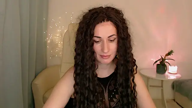 MaryMalory11 online show from 03/17/25, 04:11