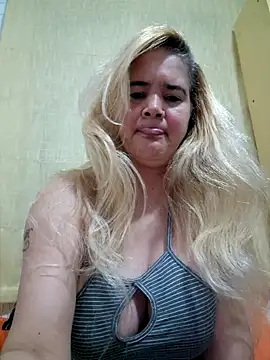 lamorbosa37 online show from 12/16/24, 09:52