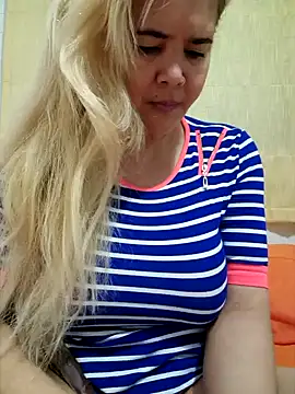 lamorbosa37 online show from 12/17/24, 05:26