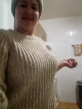 lamorbosa37 online show from 12/28/24, 10:55