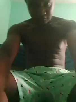 Algenis1232 online show from 04/05/26, 05:21