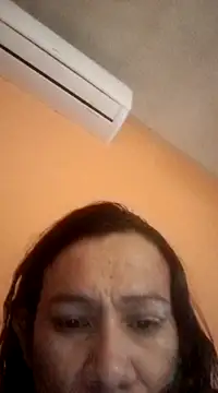 miicheele32 online show from 02/02/25, 07:04