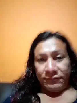 miicheele32 online show from 02/22/25, 07:45