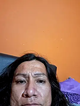 miicheele32 online show from 10/29/25, 06:48