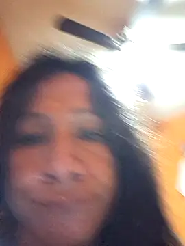 miicheele32 online show from 11/01/25, 09:33