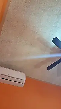 miicheele32 online show from 12/20/25, 08:05