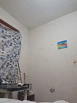 miicheele32 online show from 01/12/26, 04:29