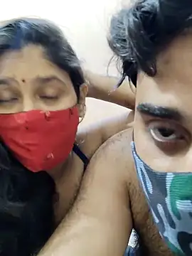 IND COUPLE1 online show from 12/18/24, 03:11