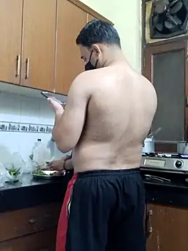 IND COUPLE1 online show from 02/11/25, 02:02