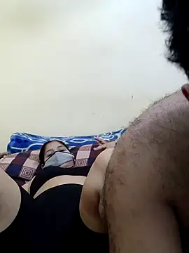 IND COUPLE1 online show from 03/27/26, 08:59