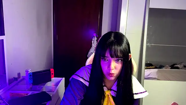 Snapshot of kitttyuwu chatting on 03/19/25, 03:08 kitttyuwu online show from 03/19/25, 03:08