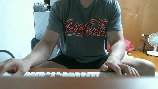 Stellan 0412 online show from 04/12/26, 03:06