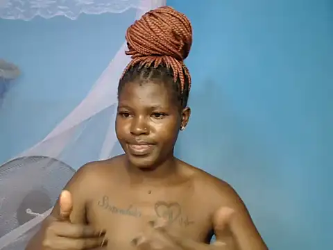 TrishaKalid online show from 12/04/25, 08:45