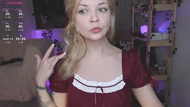 Snapshot of Brience chatting on 03/02/25, 07:10 Brience online show from 03/02/25, 07:10