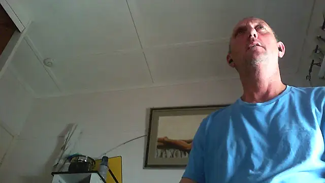 OUTAKONTROL750 online show from 08/05/26, 11:02
