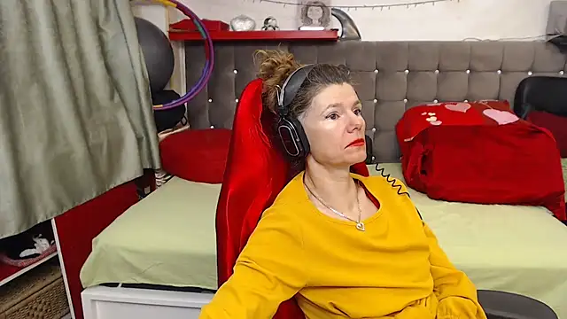 kellyterapy online show from 10/18/25, 10:10