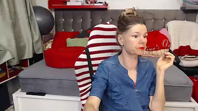 kellyterapy online show from 05/15/26, 02:40
