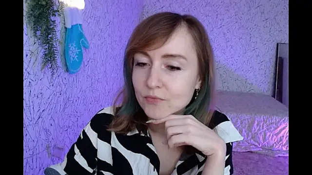 Athena Richards online show from 03/20/25, 09:48