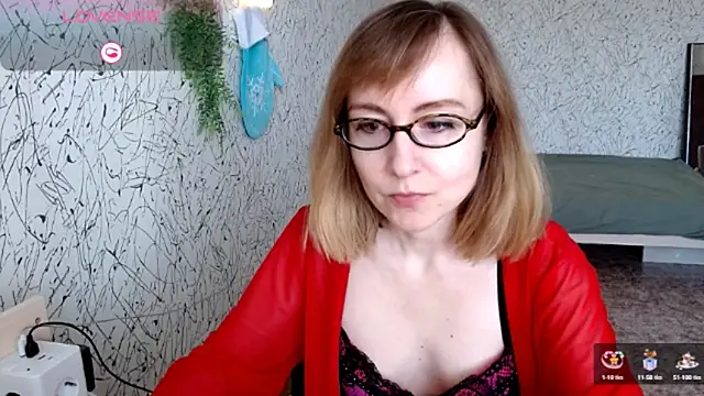 Athena Richards online show from 03/17/26, 08:50