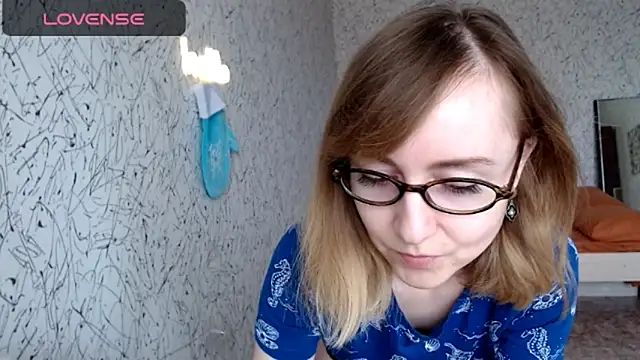 Snapshot of Athena_Richards chatting on 04/18/26, 09:35 Athena Richards online show from 04/18/26, 09:35