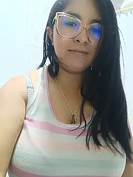  Angelinaandrade  online show from 07/16/26, 01:22