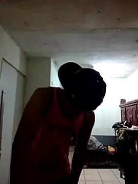Alonsomadeira online show from 05/25/26, 04:40