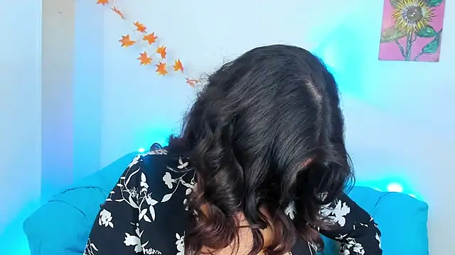 LiahDiaz online show from 12/25/24, 04:54