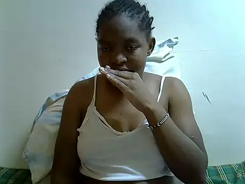 Snapshot of sexy_pesh003 chatting on 07/17/26, 07:41 sexy pesh003 online show from 07/17/26, 07:41